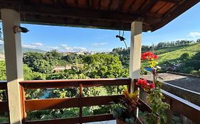 Casa com linda Vista no Centro